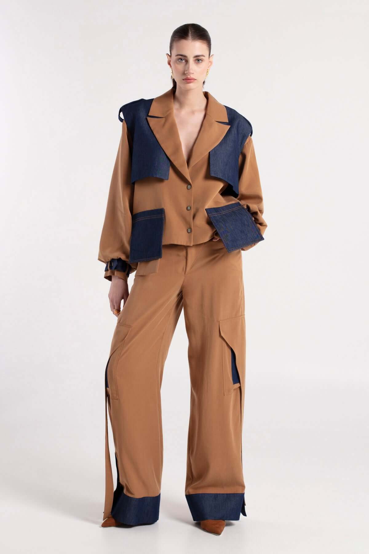 ALTA - Low Waist Pants with Pocket & Leg Detail MAYAMU