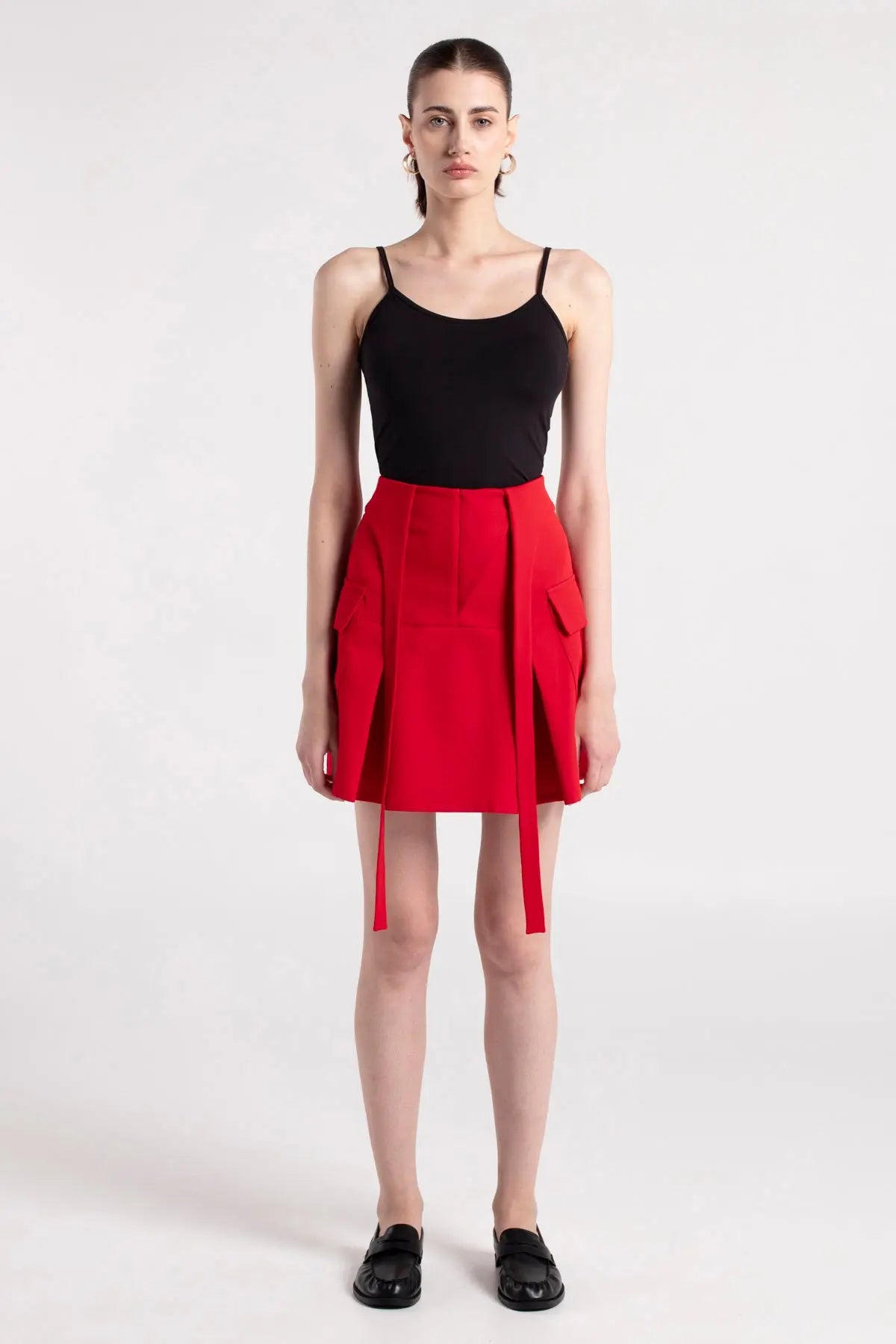 HOLBE - Pleated Red Mini Skirt with Cargo Pockets MAYAMU