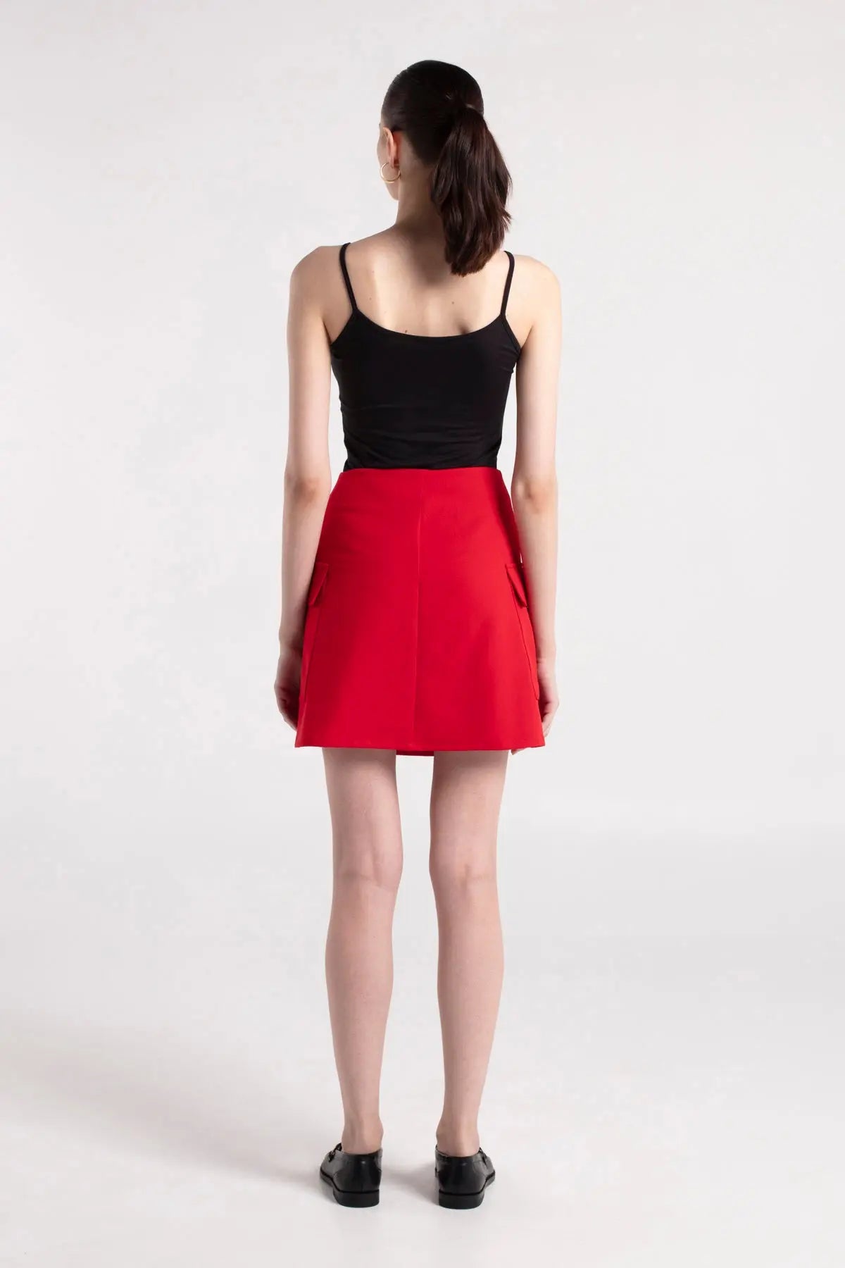 HOLBE - Pleated Red Mini Skirt with Cargo Pockets MAYAMU